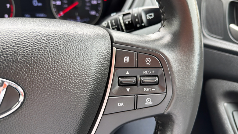 Hyundai i20 1.0 T-GDi Play 5dr Petrol Hatchback